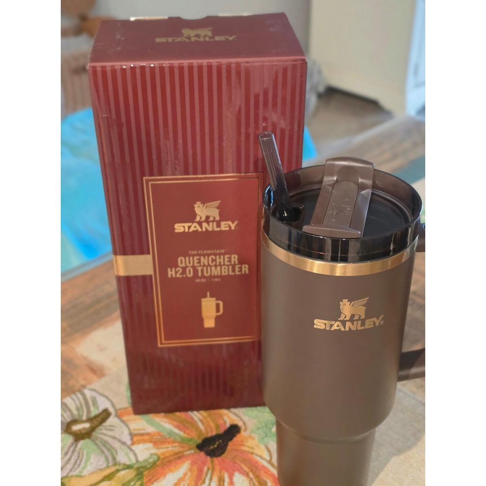 LIMITED Edition Stanley 40oz Quencher H2.0 Tumbler Chocolate Brown Gold with box